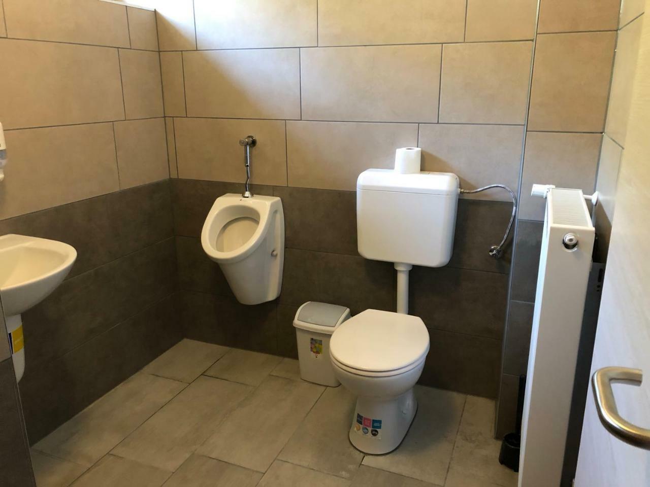 Juno Apartman Vendégház Miskolc Exterior foto