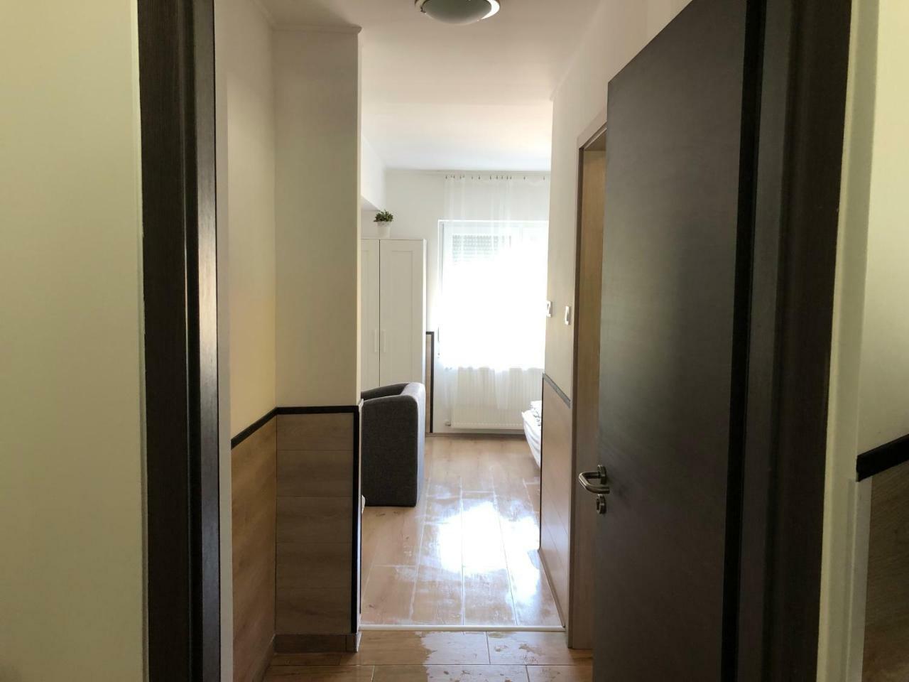 Juno Apartman Vendégház Miskolc Exterior foto
